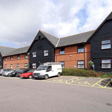 Premier Inn Poole Centre Bagian luar foto